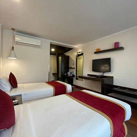 37Th Crescent Hotel Bengaluru Eksteriør billede