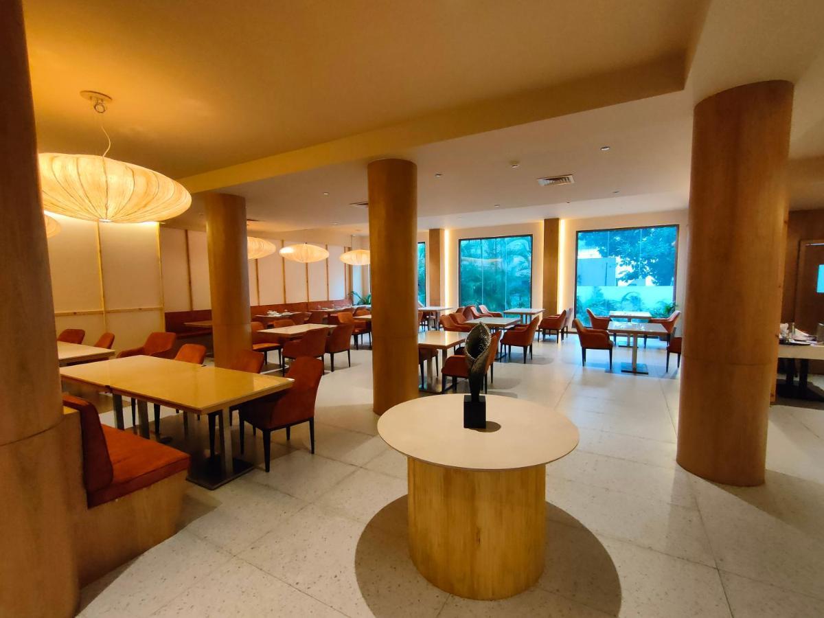 37Th Crescent Hotel Bengaluru Eksteriør billede