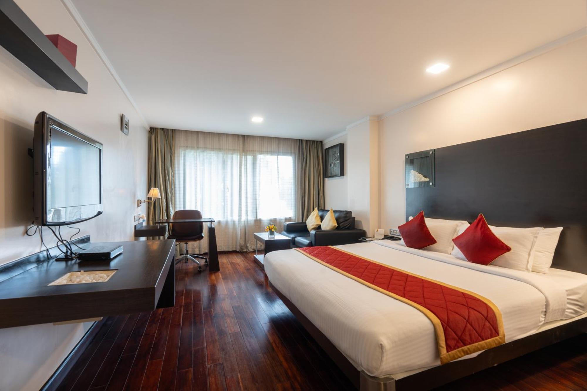 37Th Crescent Hotel Bengaluru Eksteriør billede